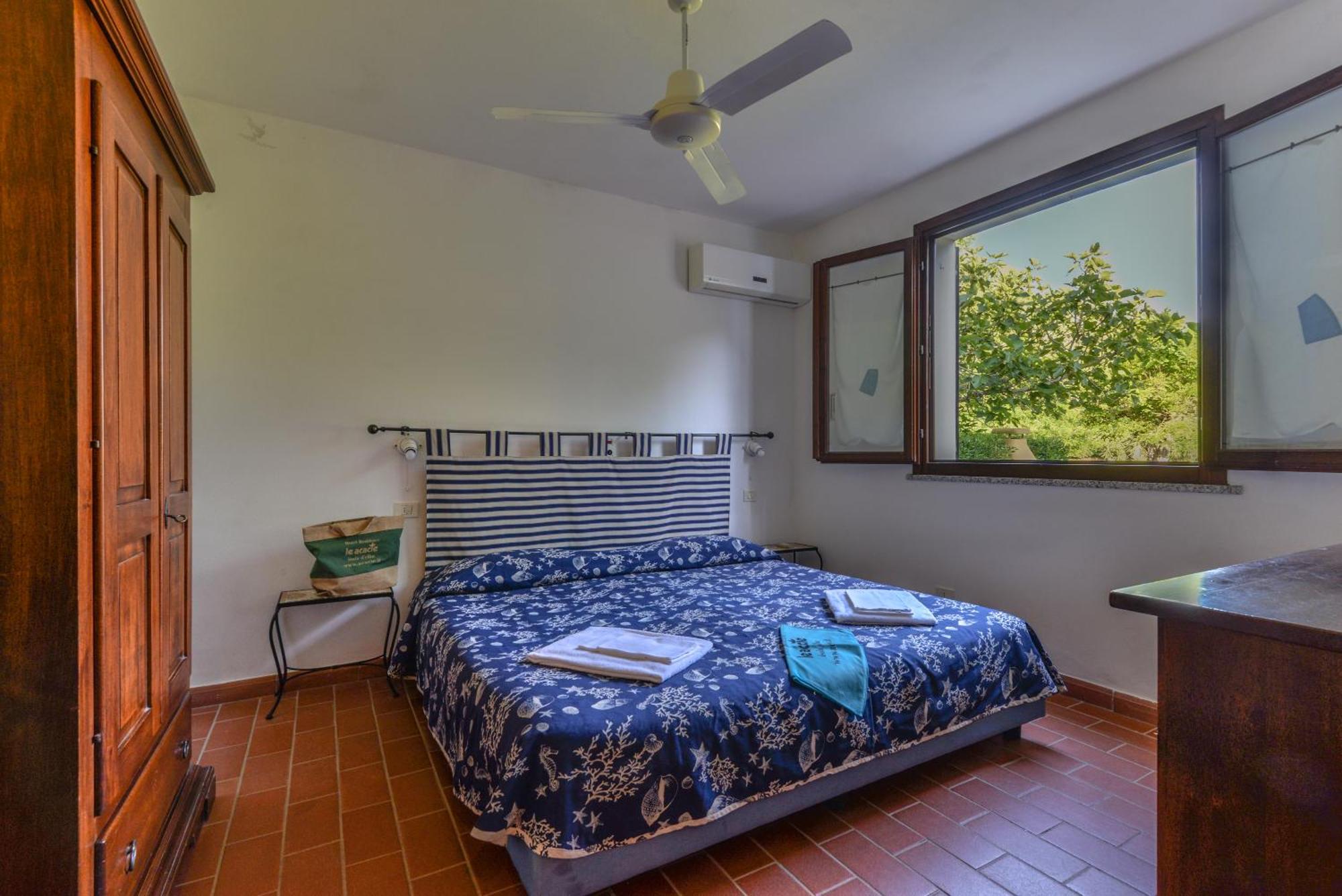 Residence Le Acacie Capoliveri  Ngoại thất bức ảnh