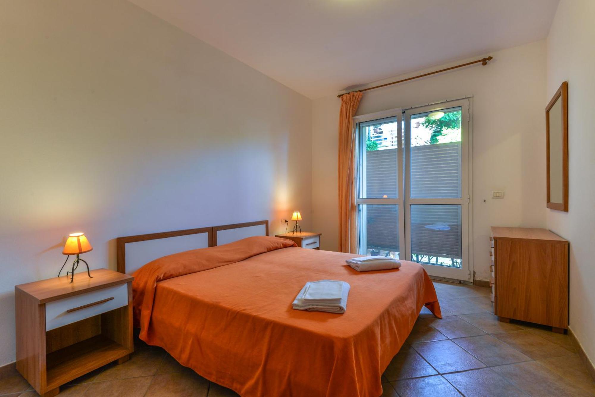Residence Le Acacie Capoliveri  Ngoại thất bức ảnh