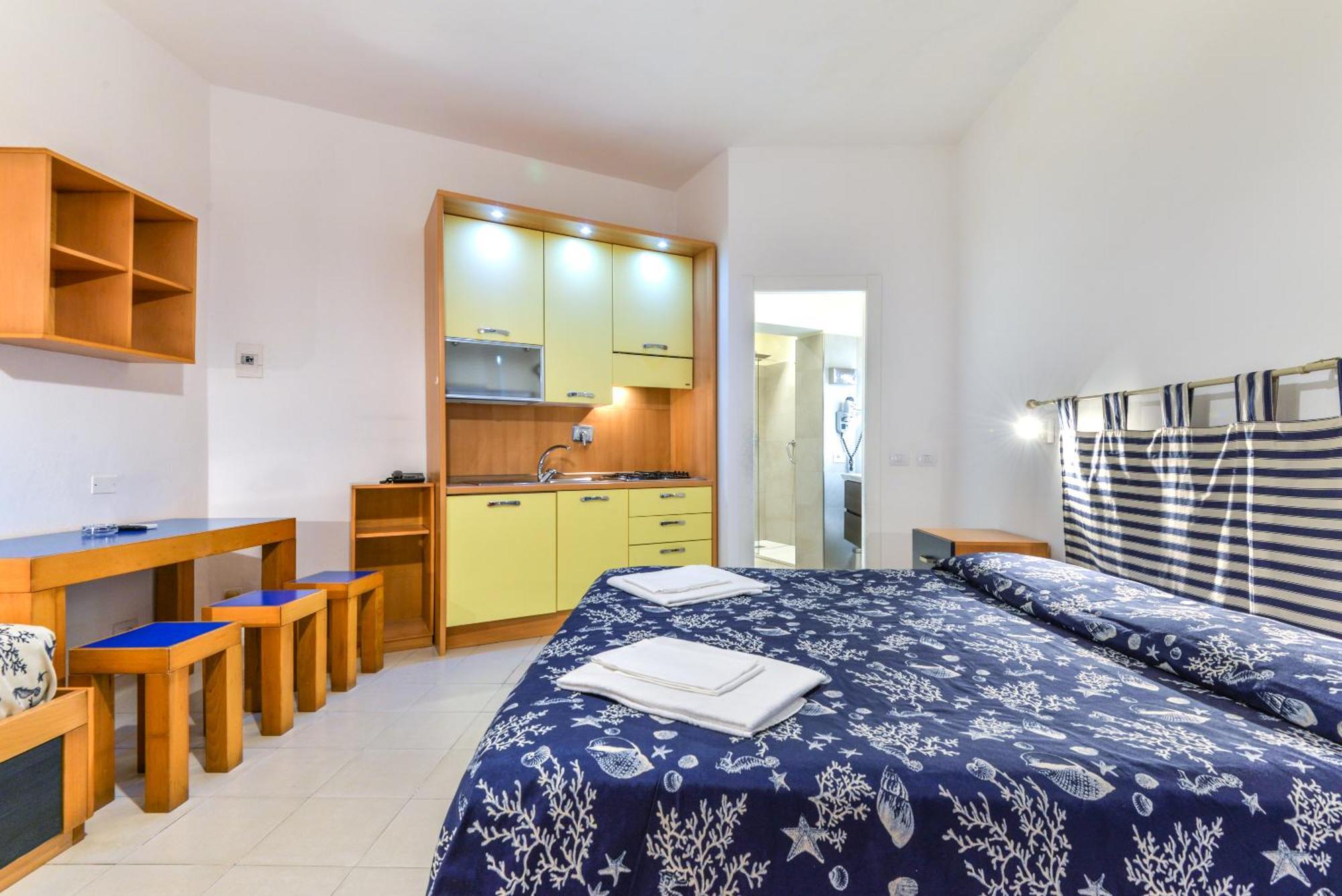 Residence Le Acacie Capoliveri  Ngoại thất bức ảnh